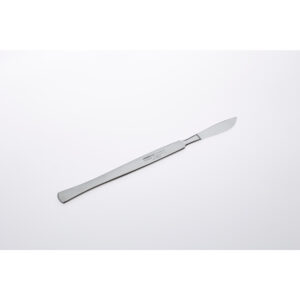 Cuchillo para operaciones macizo, long. 15 cm.
